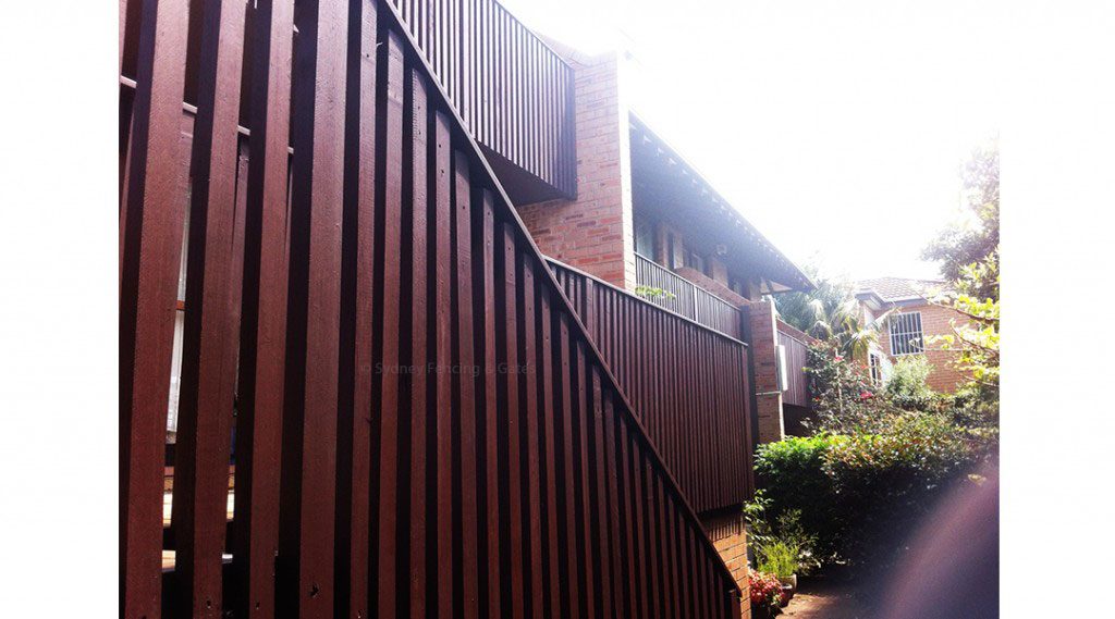 Hardwood square vertical slat balustrade
