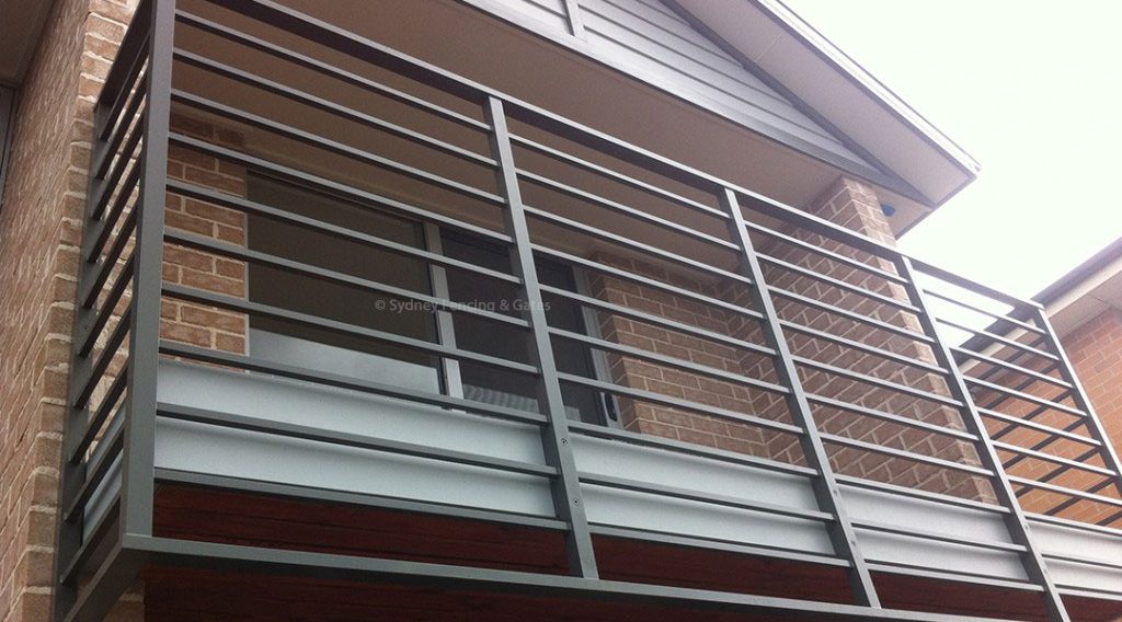 Square tubular balustrade